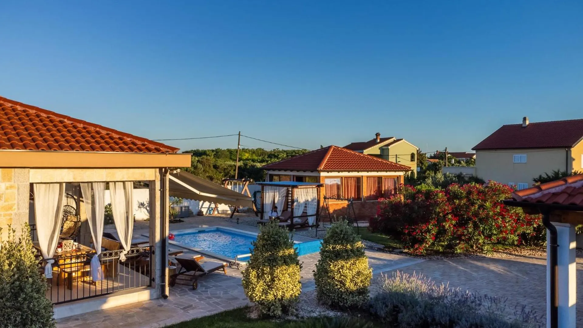 Villa Mlb With Heated Pool, Sauna And Jacuzzi- By Ta Leut Agency ヴーシ クロアチア